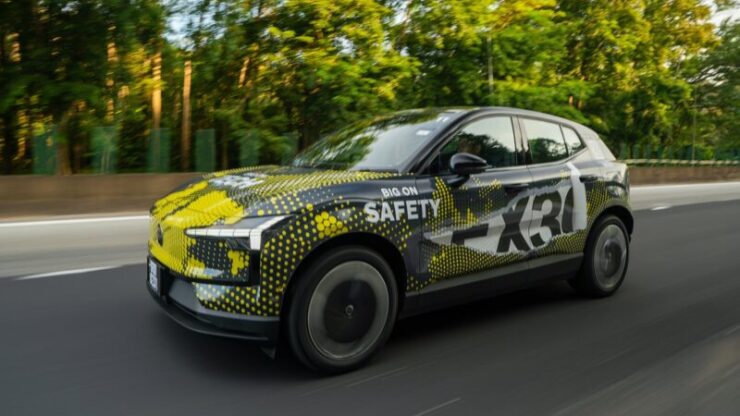 Volvo EX30 first impression 09