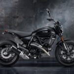 04 – MY25_SCRAMBLER_DARK _5__UC702901_Mid