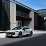 67bafd2bgy1hurwcbuzzsj21xg1ab1l0-2048×1366