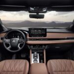 New Outlander PHEV_018H