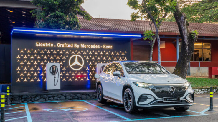 1. Mercedes-Benz charging station at Saujana Golf & Country Club