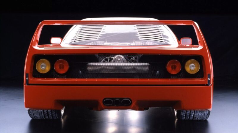 Ferrari-F40-0004-2048×1310