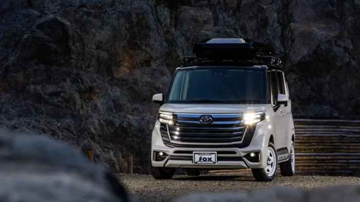 Toyota-Roomy-Land-Cruiser-Kit-By-ESB-Style-1-2048×1280