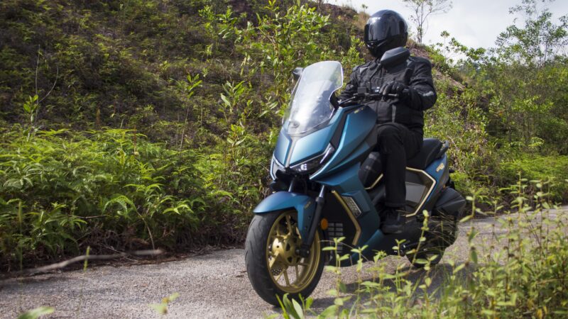 AVETA VANGUARD 250 (8)