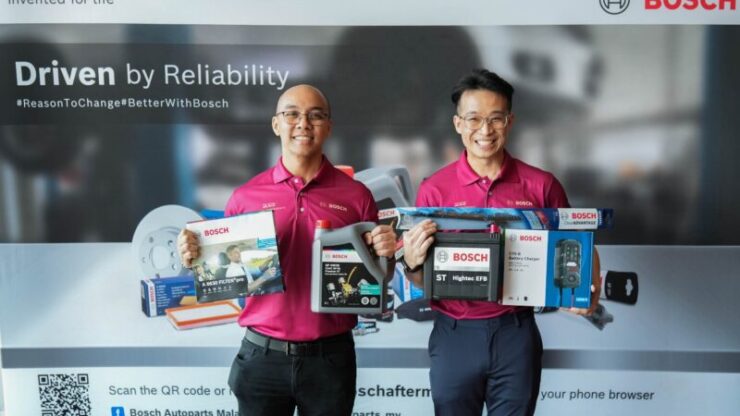 (L-R) Dillion Goh, Country Business Director of Bosch Mobility Aftermarket Malaysia and Reuben Chew, Country Marketing Manager of Bosch Mobility Aftermarket Malaysia