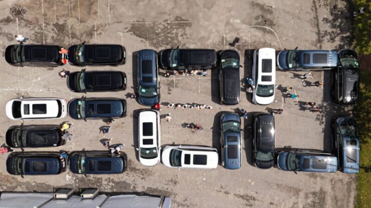 Denza D9 200 Delivery (Media Highlight)-34