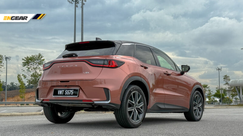 LEXUS LBX LUXURY (11)