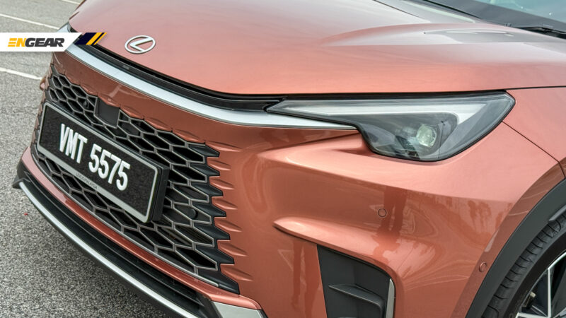 LEXUS LBX LUXURY (13)