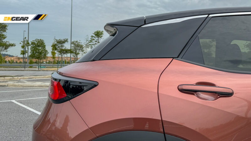 LEXUS LBX LUXURY (17)