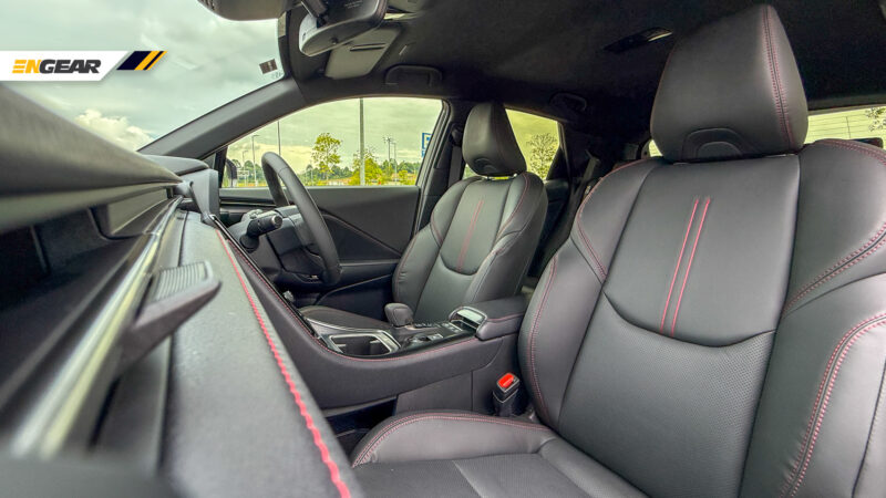 LEXUS LBX LUXURY (32)