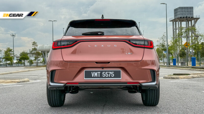 LEXUS LBX LUXURY (7)