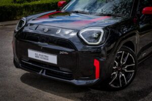 mini aceman jcw ev 2025 05