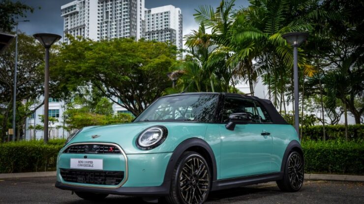mini cooper convertible 2025 01