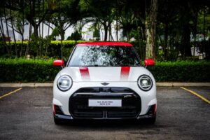 mini jcw ev 2025 01