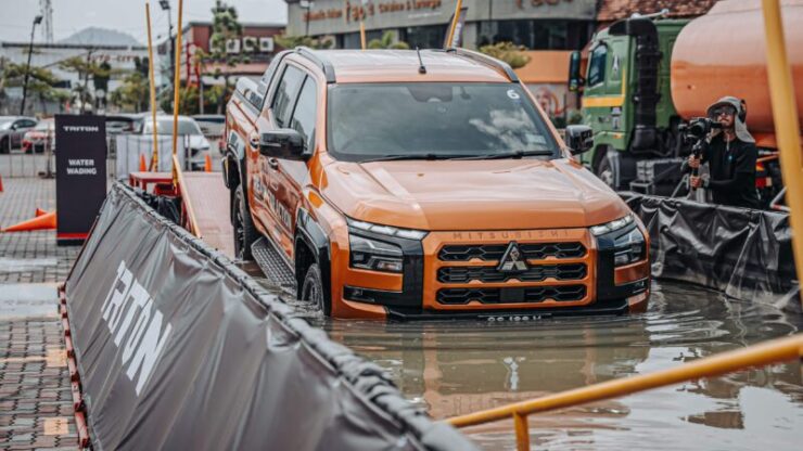 Mitsubishi Live the Drive (1)