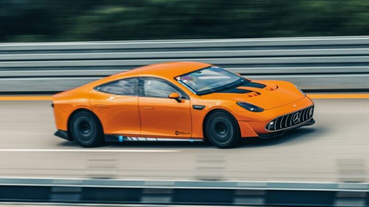 CONCEPT AMG GT XX definiert Performance neu: Technologieträger pulverisiert Weltrekorde in Serie und fährt in „acht Tagen um die Welt“CONCEPT AMG GT XX redefines performance: Technology platform pulverizes world records in series and travels “aroun