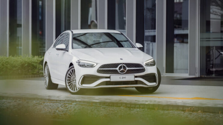 Mercedes-Benz C 200 AMG Line_ (4)