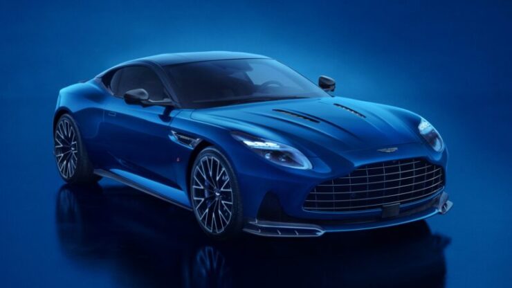Aston_Martin_DB12_S_02