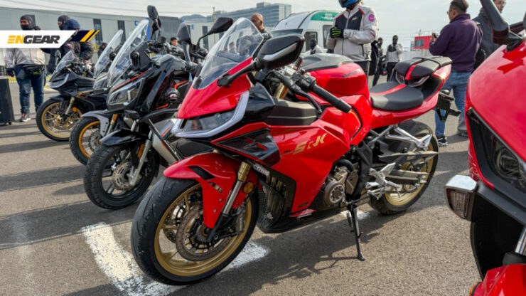 QJMotor SRK450RR 2026 15