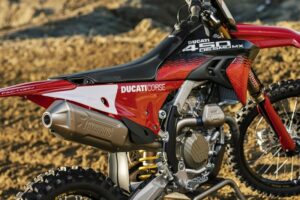 Ducati Desmo450 MX Factory 2026.40