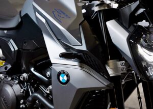 BMW F 900 R Frozen Grey 2026.06