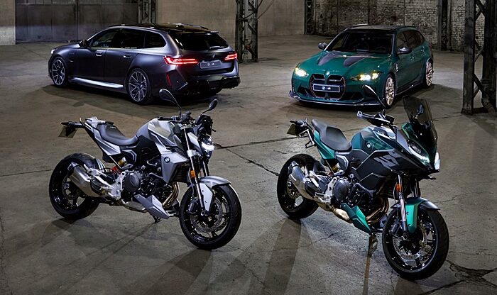 BMW F 900 R Frozen Grey dan F 900 XR Aurelius Green dan kereta BMW yang sepadan