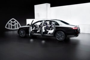 Mercedes-Maybach S-Class 2027.30