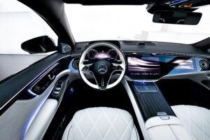 Kabin mewah Bahagian depan Mercedes-Maybach S-Class